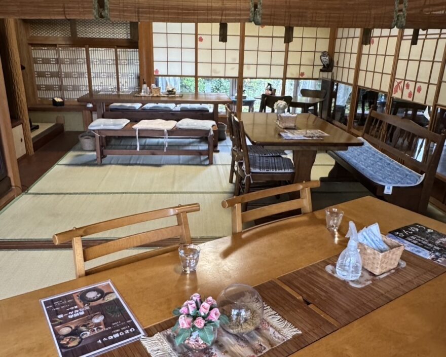 喫茶グランドママ