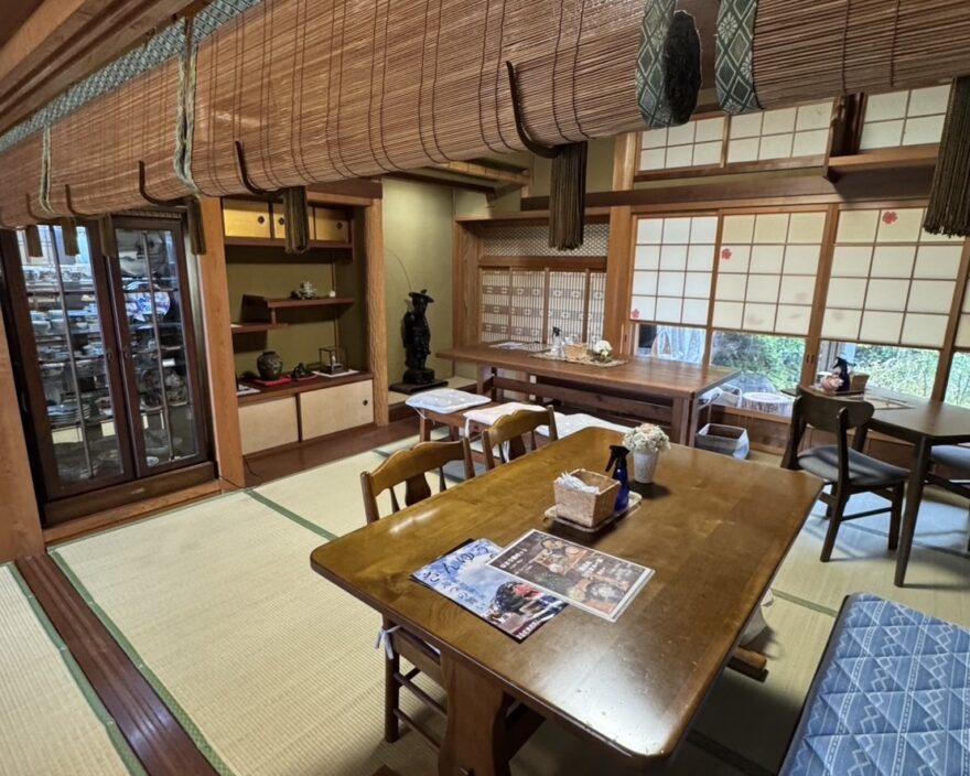 喫茶グランドママ