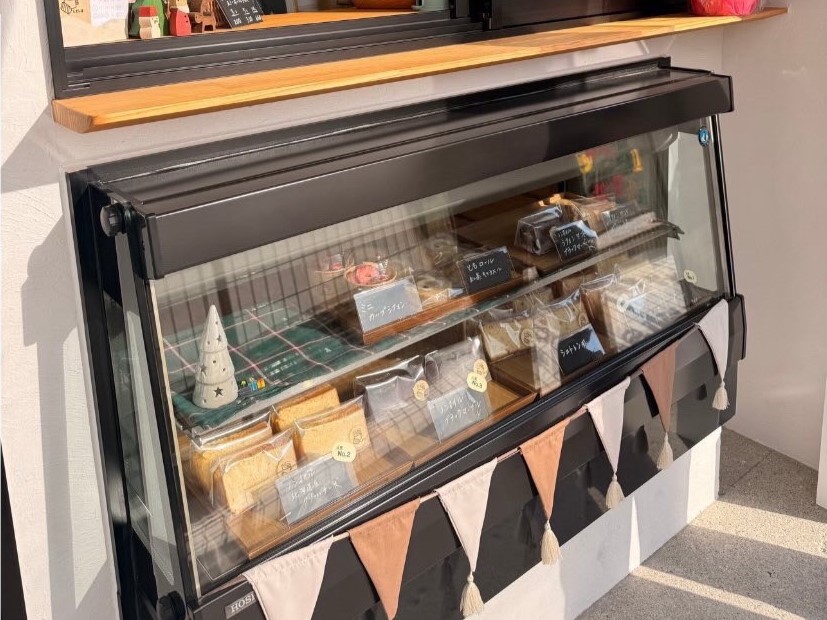 米粉シフォンケーキしましまさん